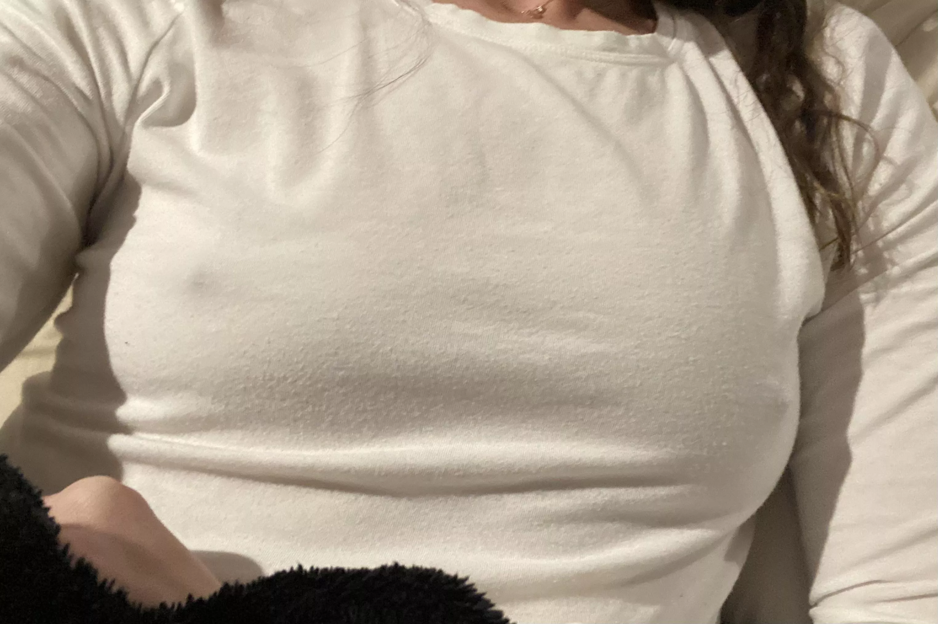 Time for the bra to come off and relax 🥃