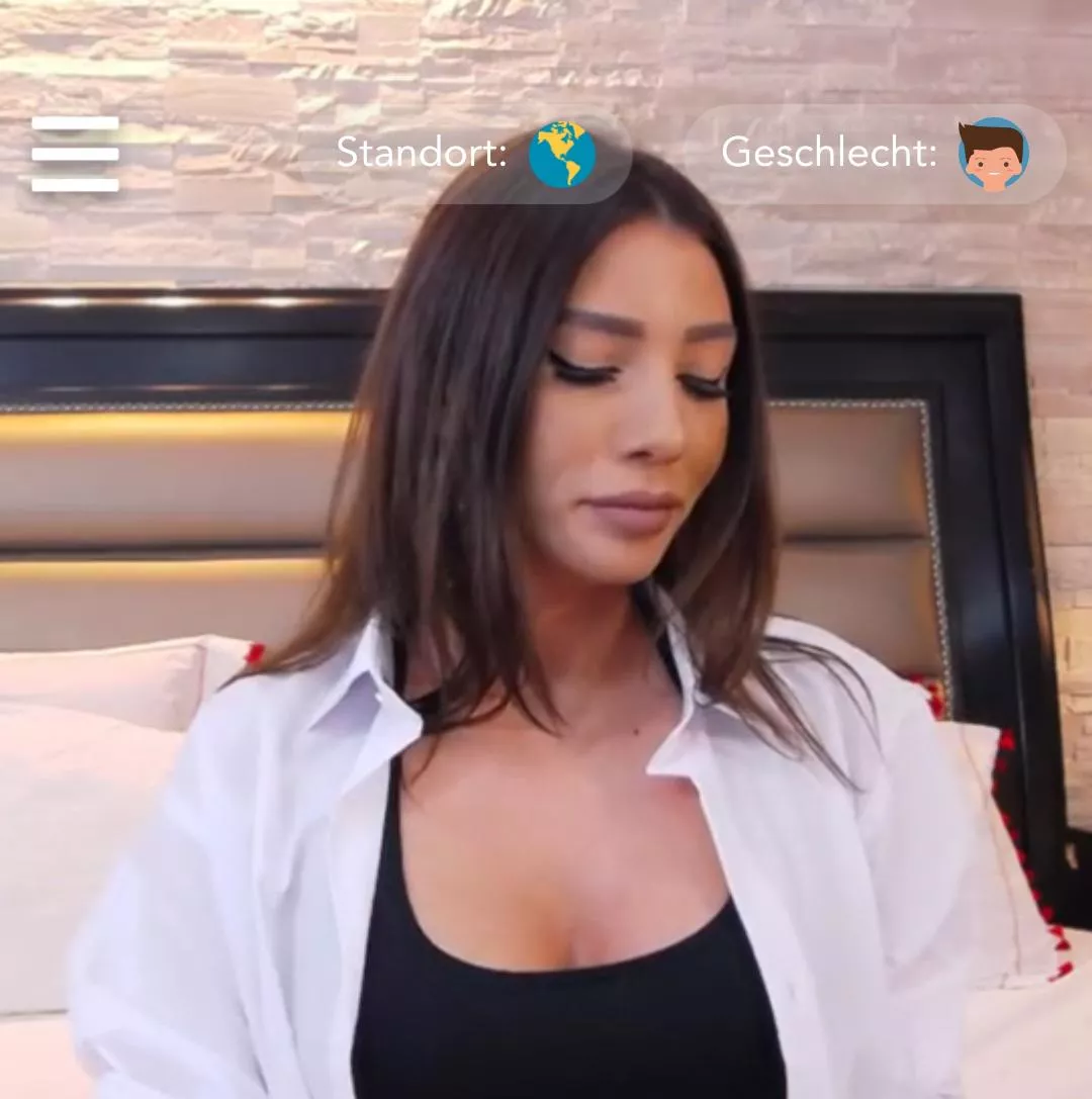 Who is she? I'm pretty sure she's a camgirl