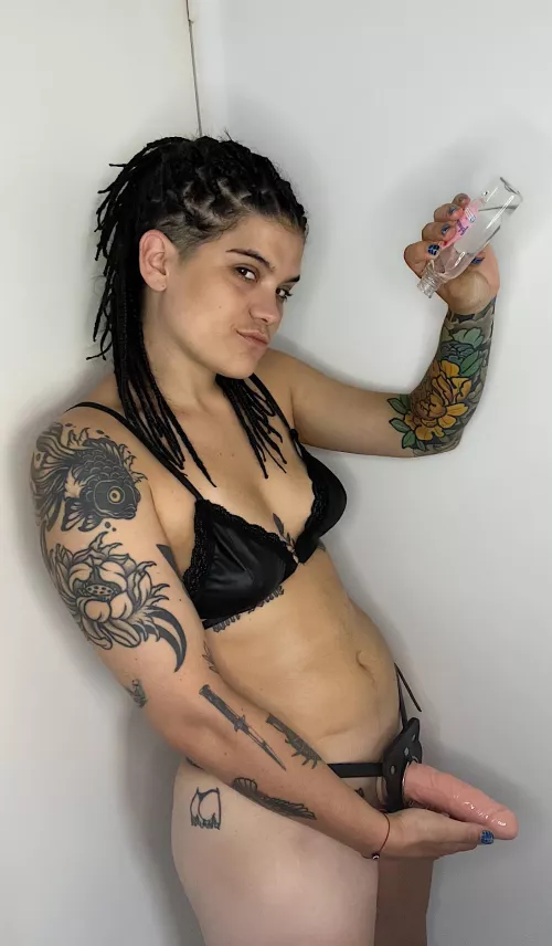 Would you let a girl like me fuck you on the first date?