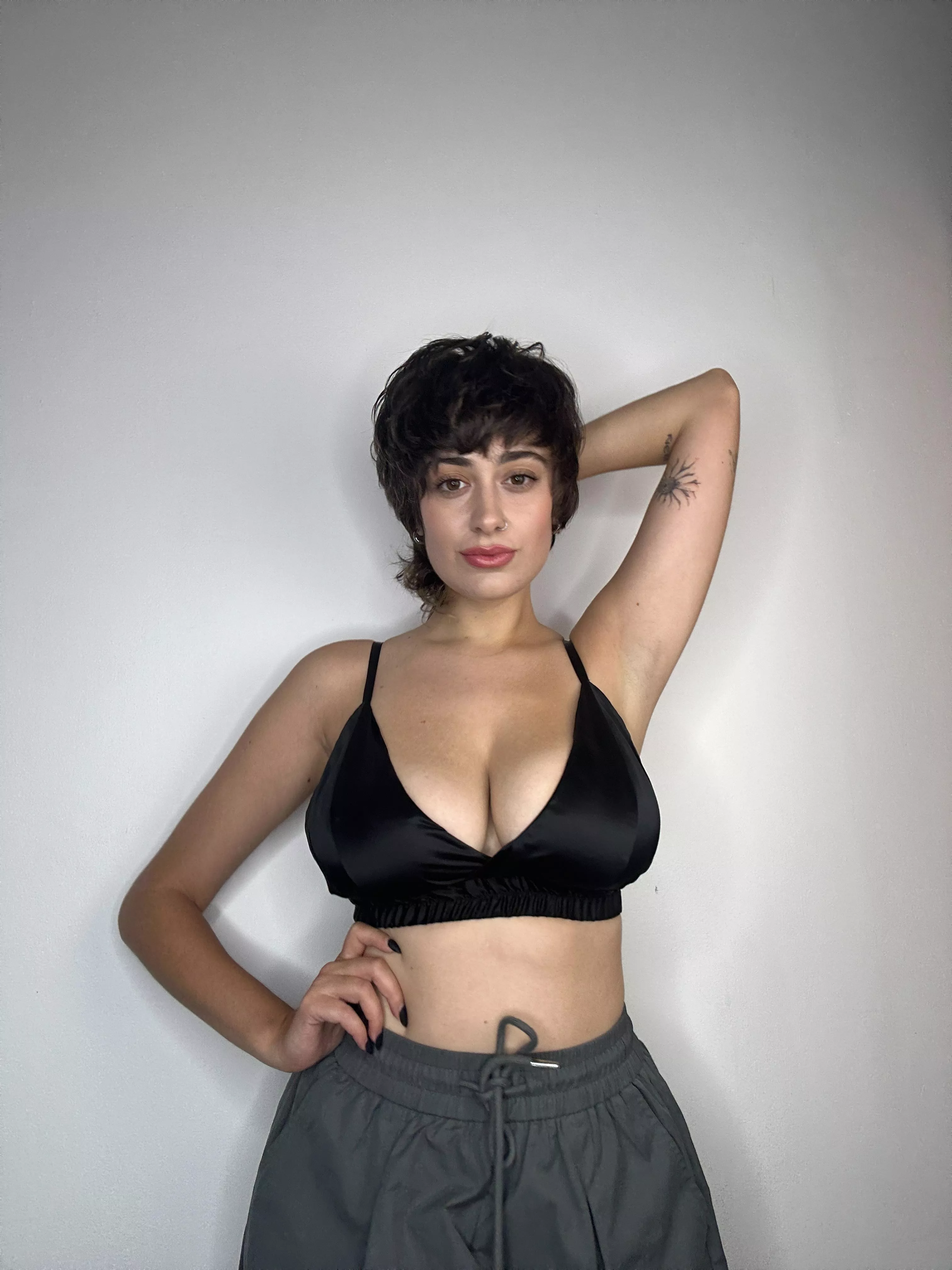 Would you lick my armpits after I go to the gym?