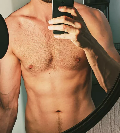 24 m, 6'4 hung handsome muscular for SMOOTH submissive bubblebutt boys snap is ChefLdn 