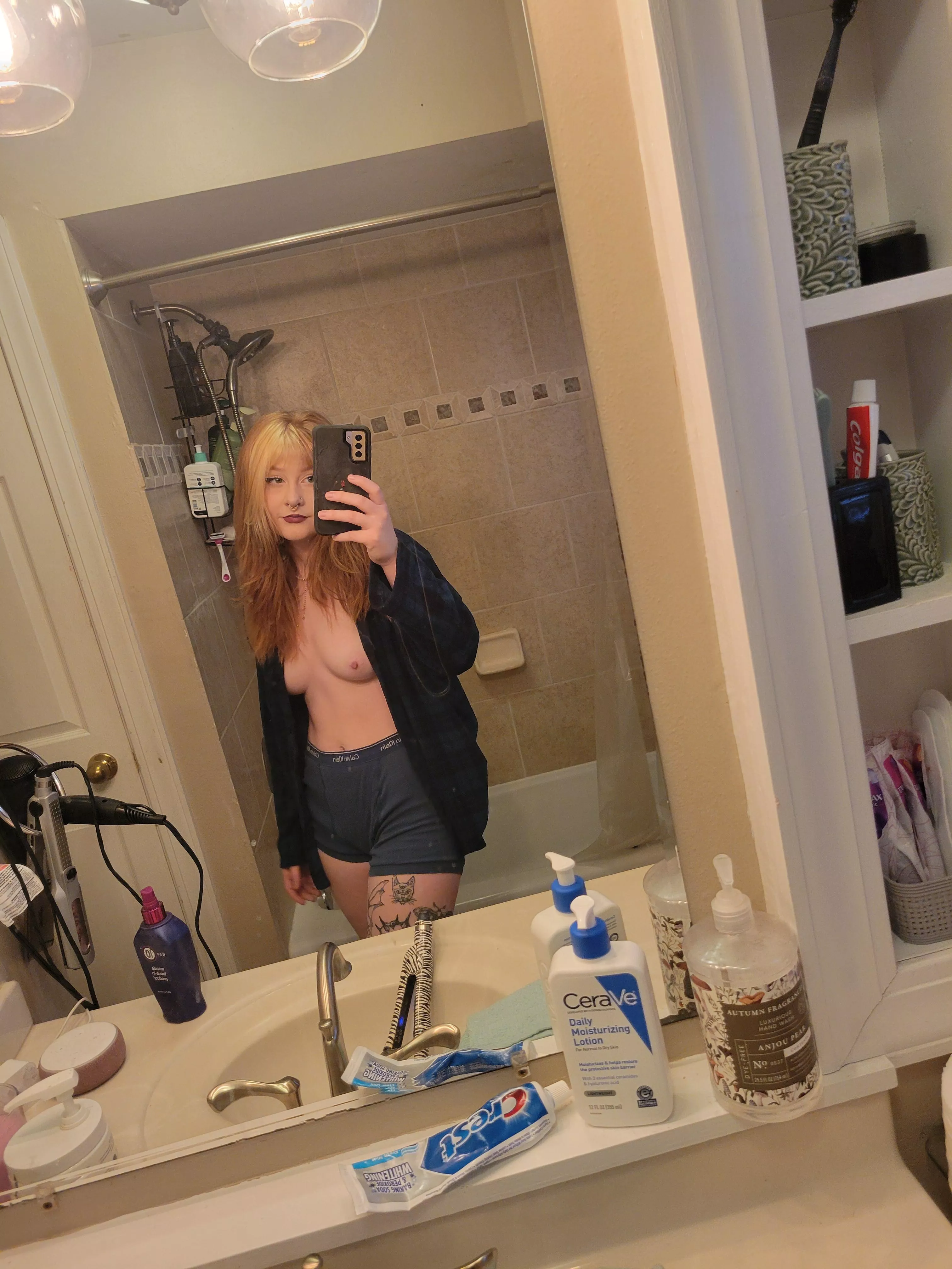 Anyone like edgy redheads? 