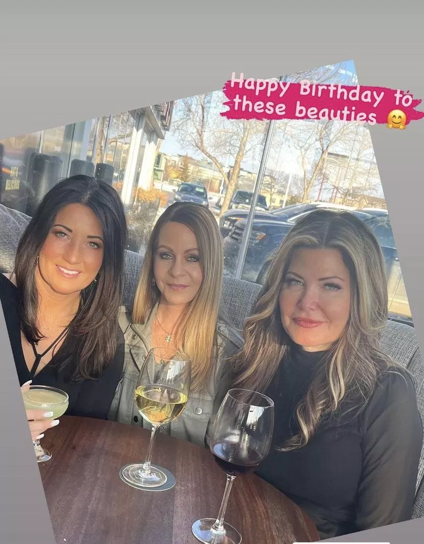 Beautiful. Which one would make the best trophy wife?