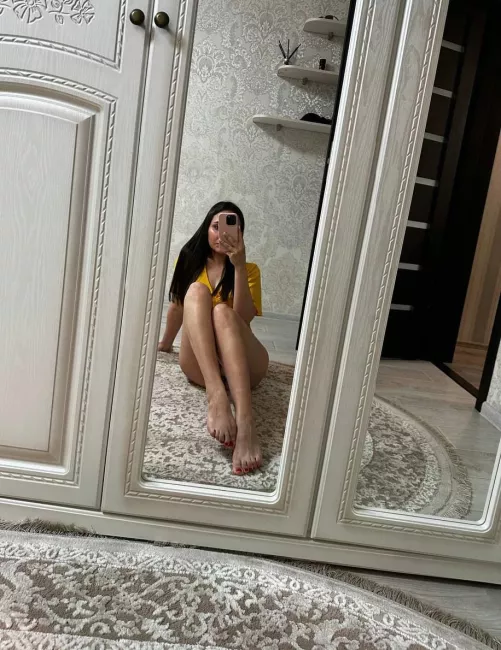 Can I ride you with my fat ass boo?