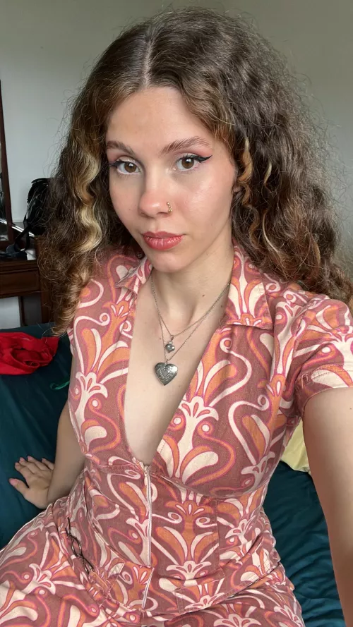 Do u like this dress on me