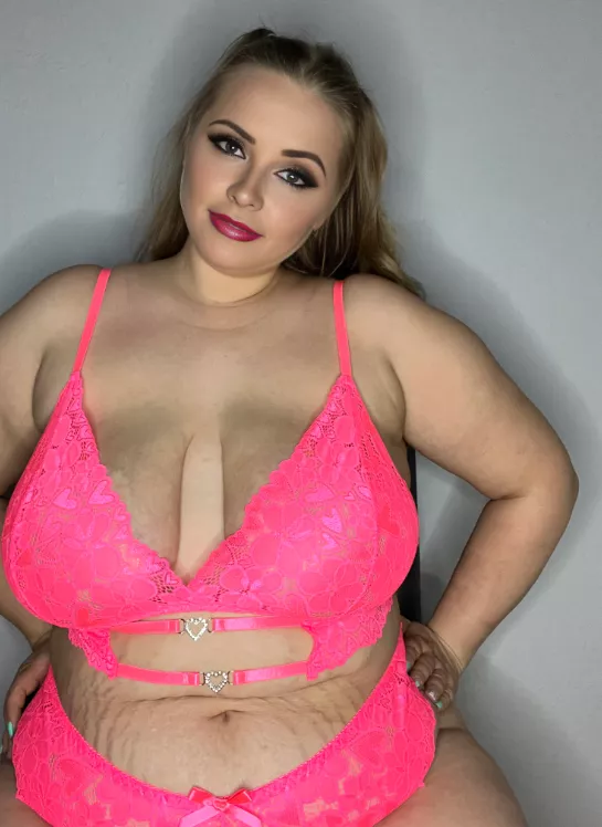 Do you enjoy my belly button?