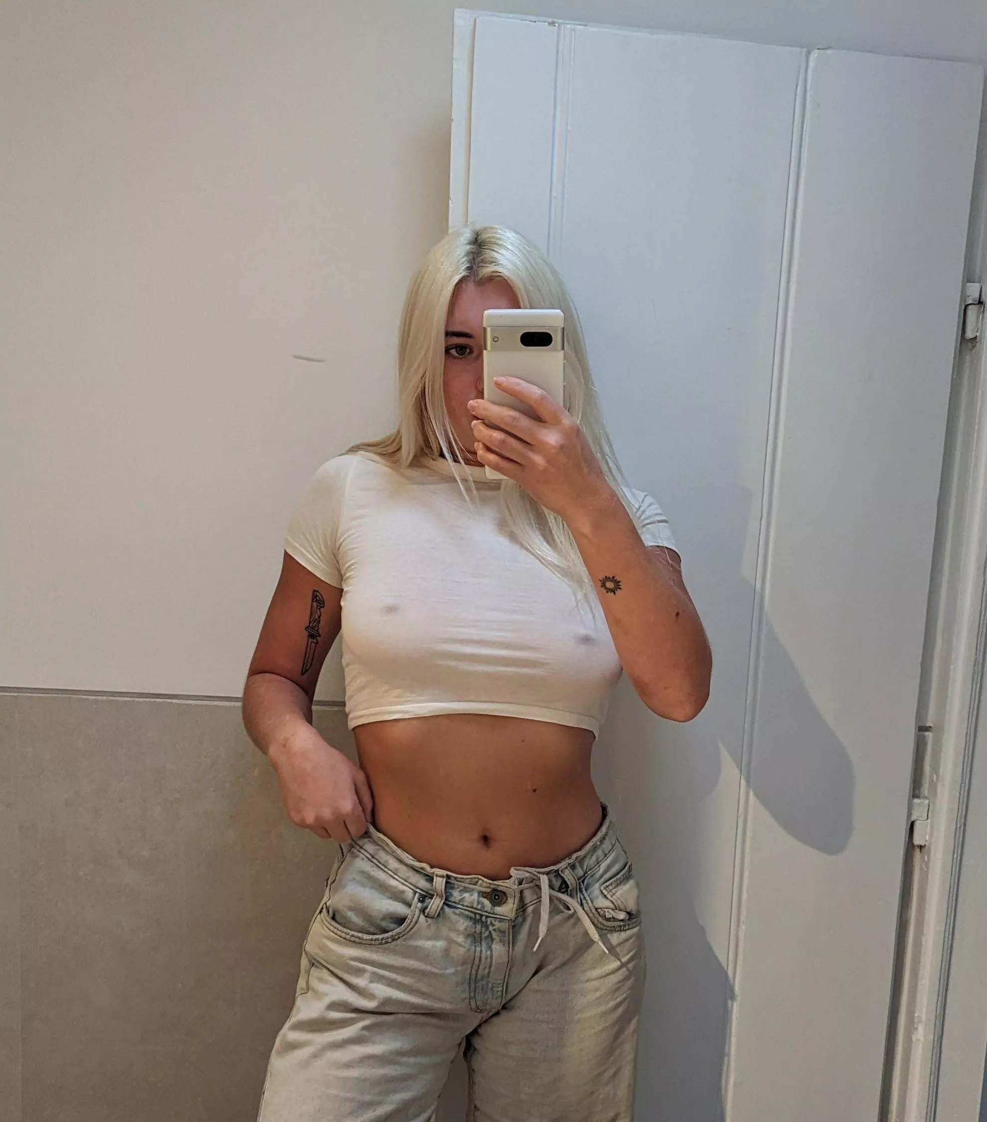 do you find my outfit sexy?