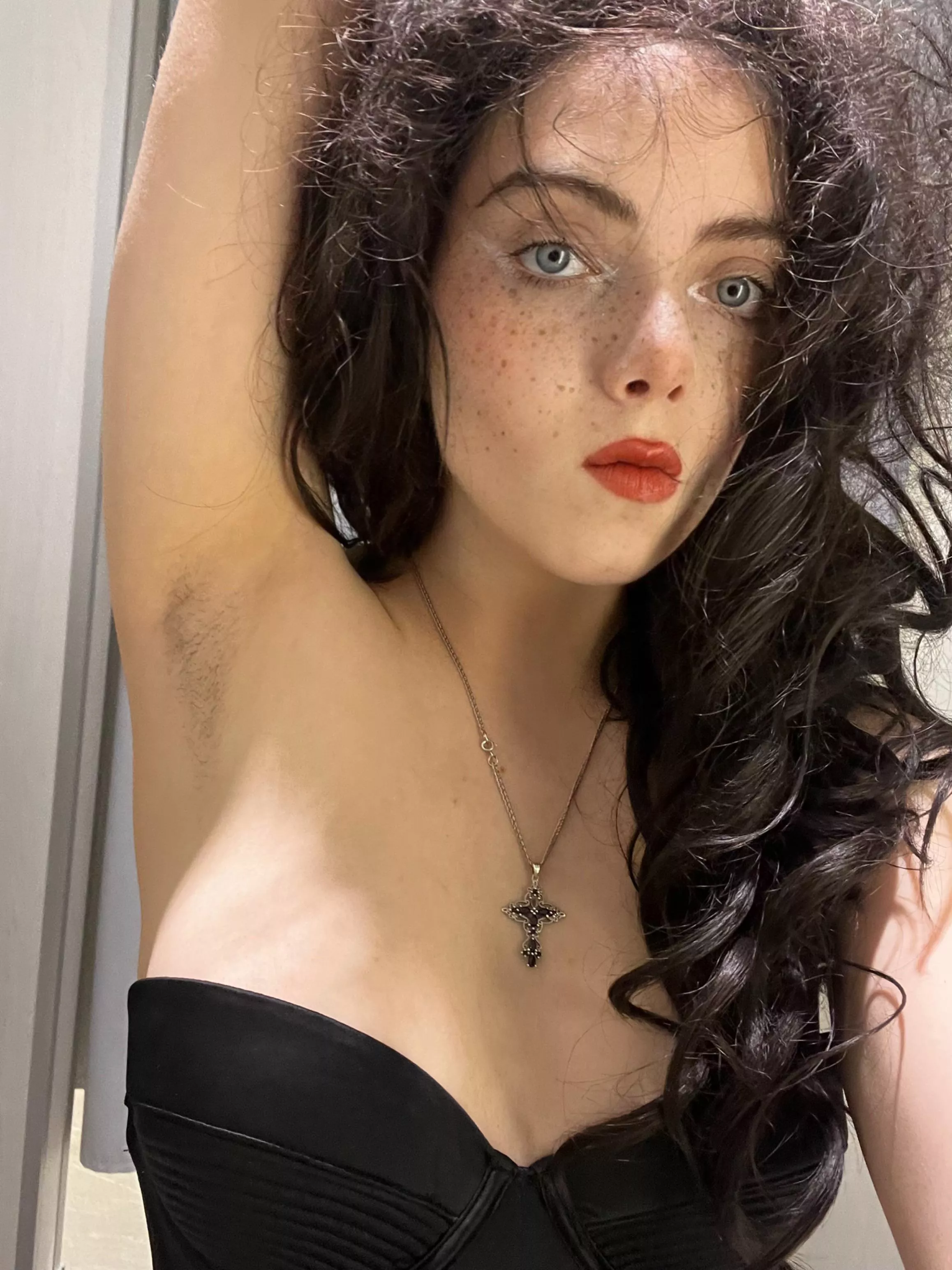 Do you like my stubble armpits?