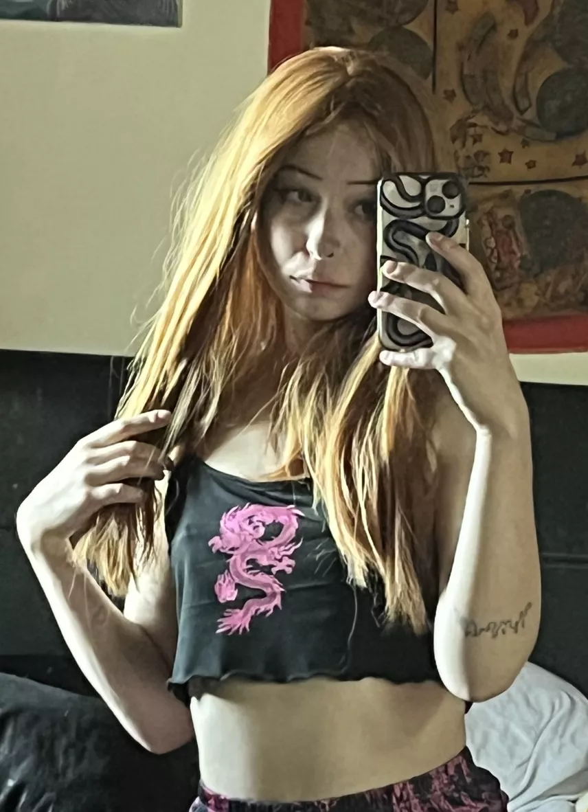 Don't know why this croptop is so comfy