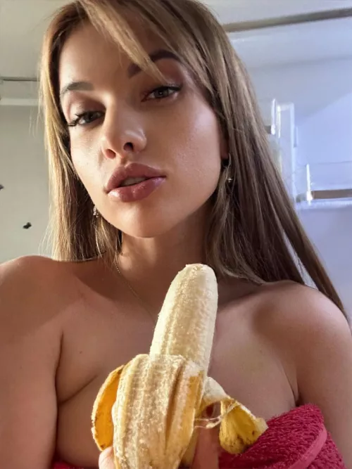 Extremely hungry right now