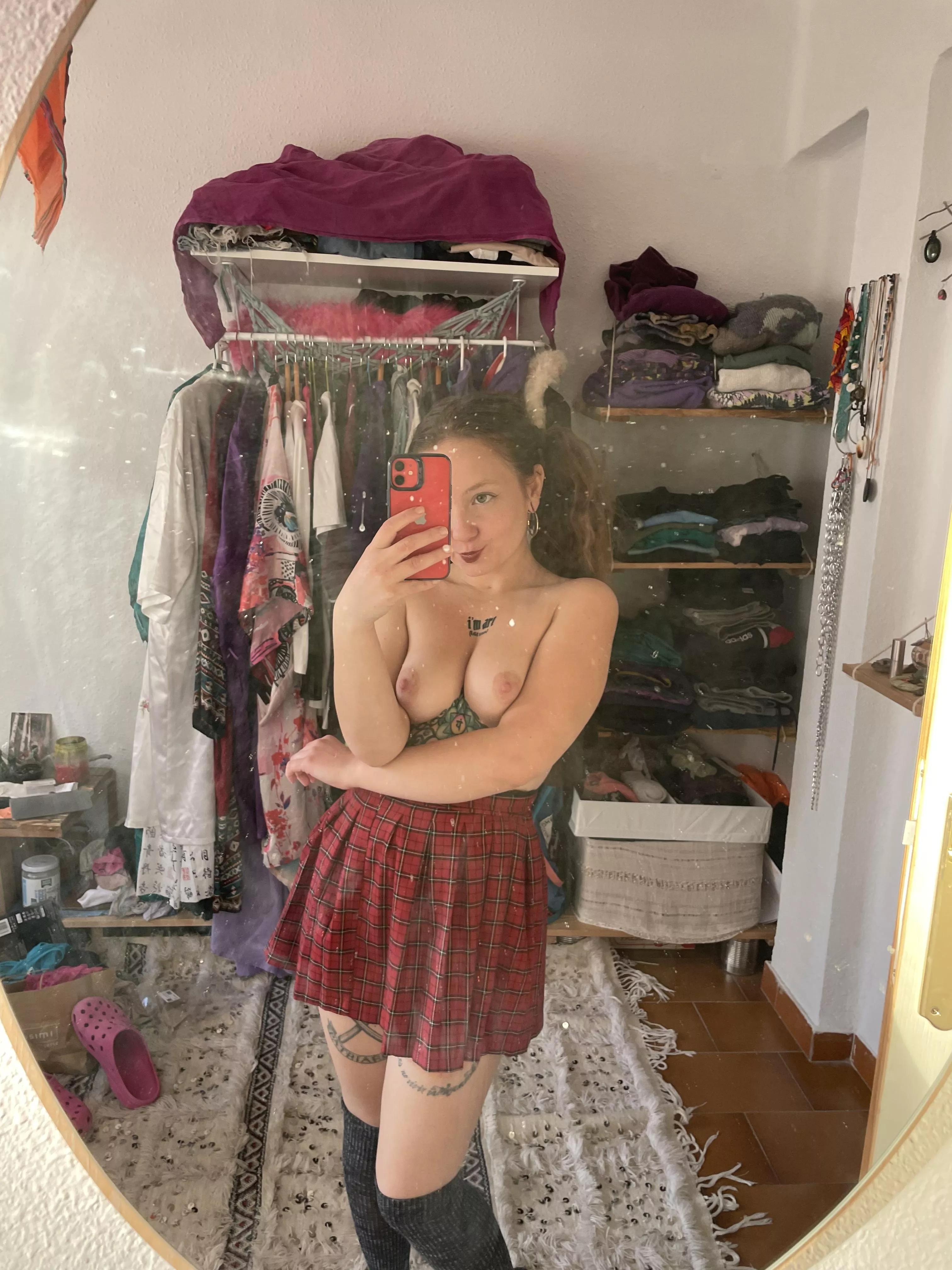 [F] I'm going to college and I'll be the most beautiful there