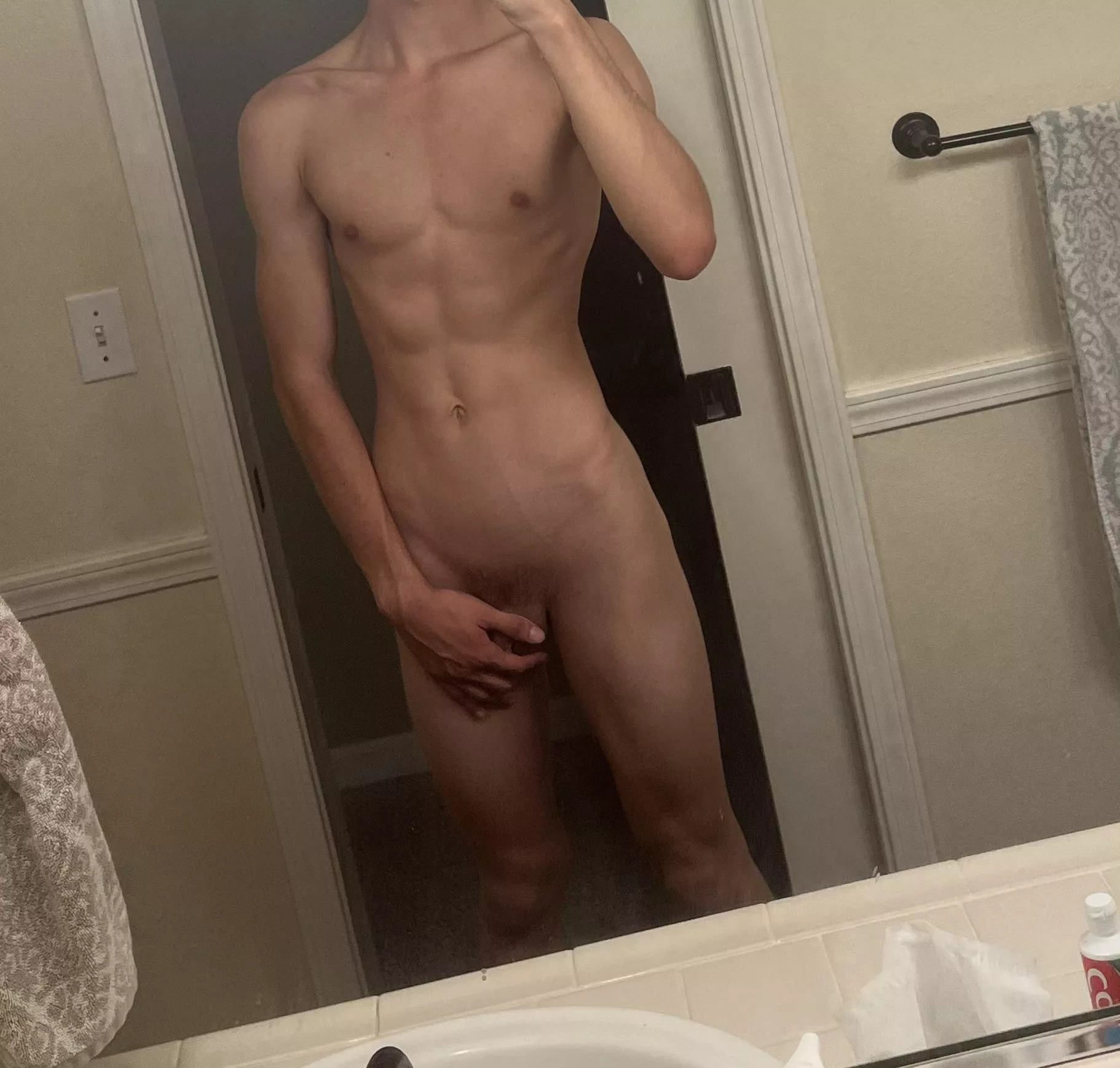 Feeling horny after my workout ;)