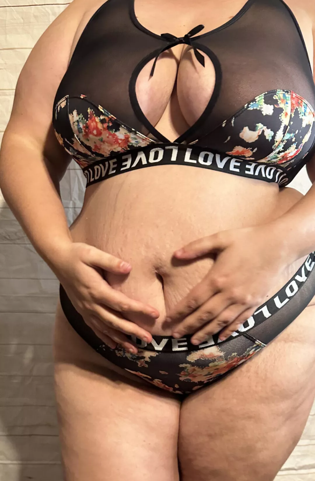 Fuck, I feel sexy when I'm full 🥵