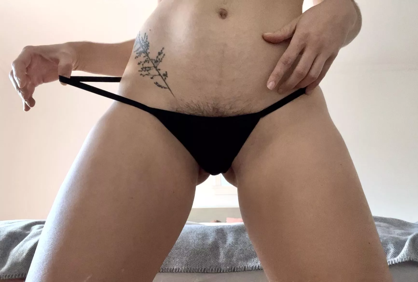 I love teasing you with my hairy pussy 