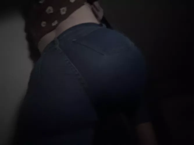 i need a sissy trainer asap🧎🏻‍♀️