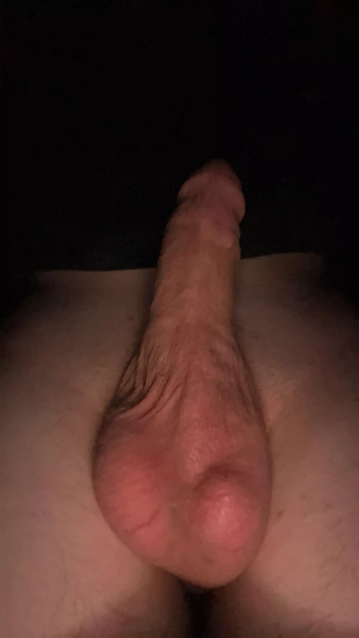 I need someone to drains my balls so fucking bad! 🥵