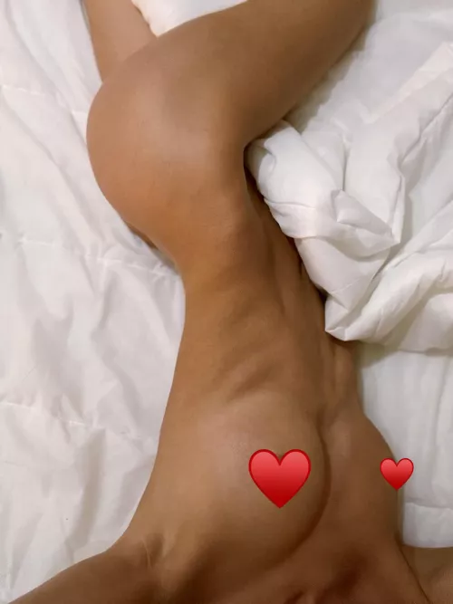 I'm smooth everywhere, not only under my armpits