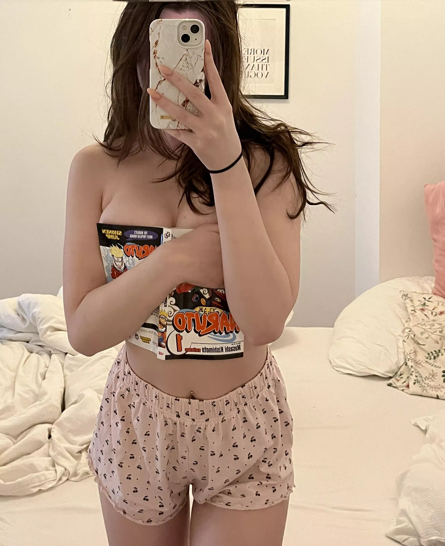 Is 18 y/o too young for you?😅