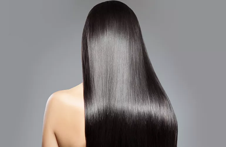 Is there any girls with beautiful long hair in Quebec? Contact me in Dm i have a serious offer 🙏