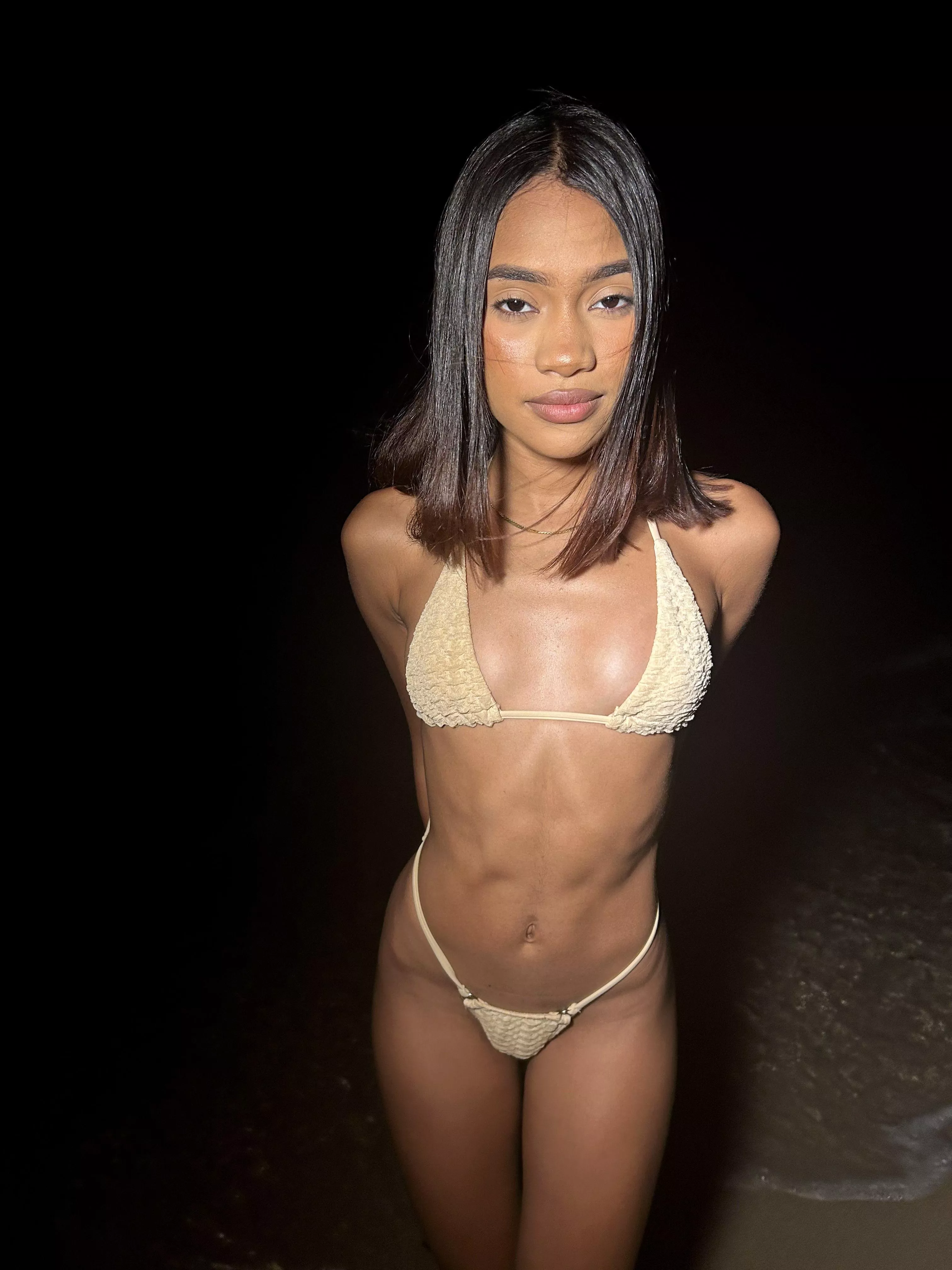 Late night photo shoot. Makes me hot!!