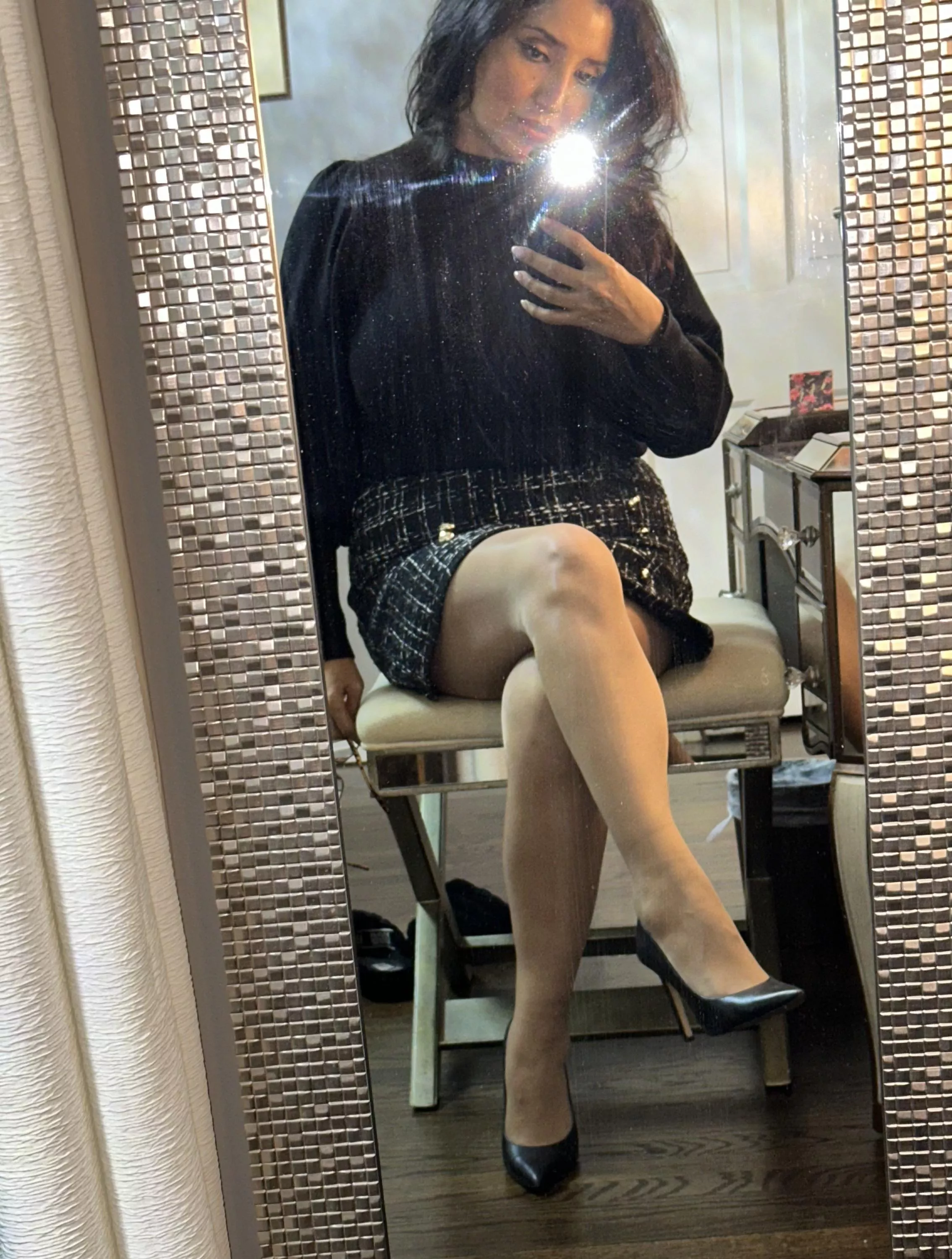 Nude tights as always 