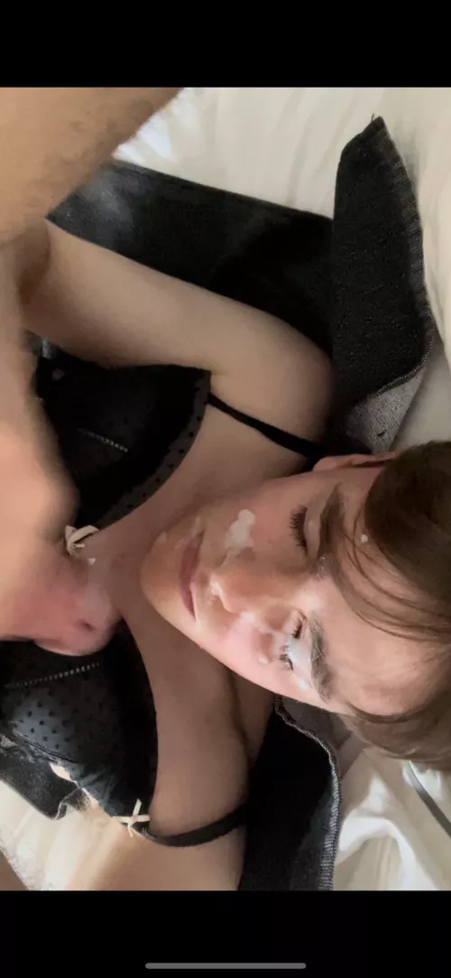 Sissy cum slut exposed at your service 💗😋👀