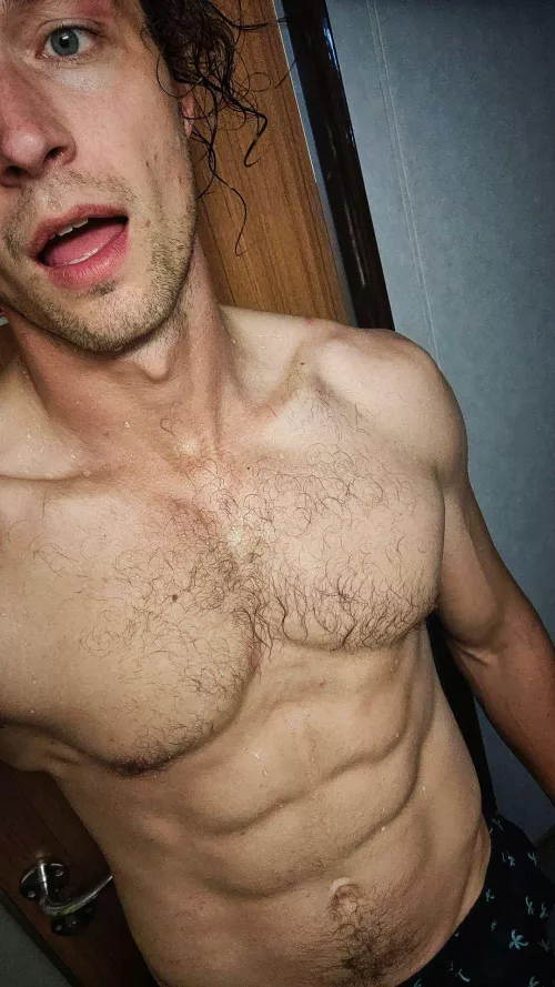 That swim was too far! Bring me water 💦