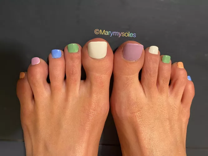 This bunny has your eggs 🐰 🪺