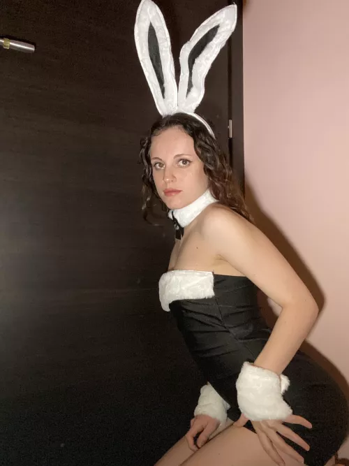 This petite bunny is ready to play with you 