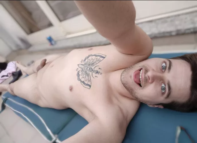 Tiny dick & proud 😇