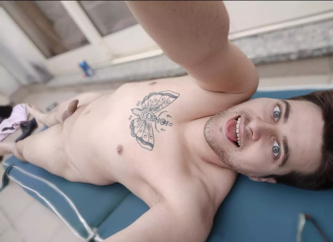 Tiny dick & proud 😇