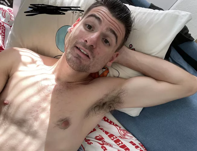 Who thinks this man looks delicious