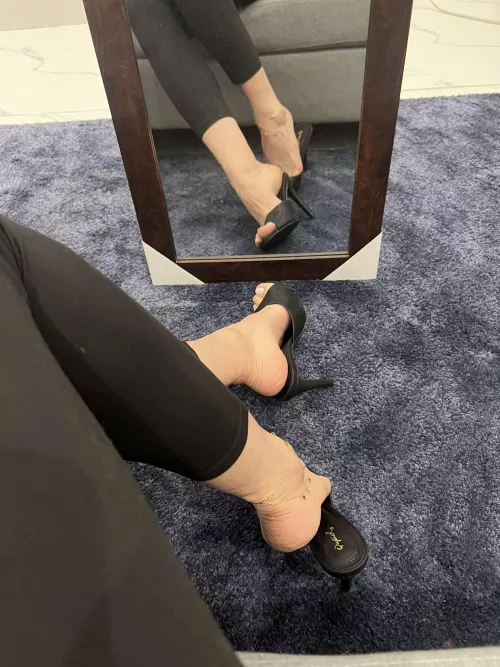 Whose face would make a good foot rest? 