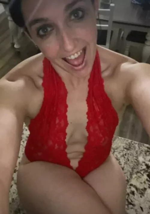 Would you fuck a 40yo mom?