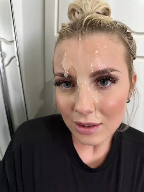 Would you participate in a bukkake with me? 💦