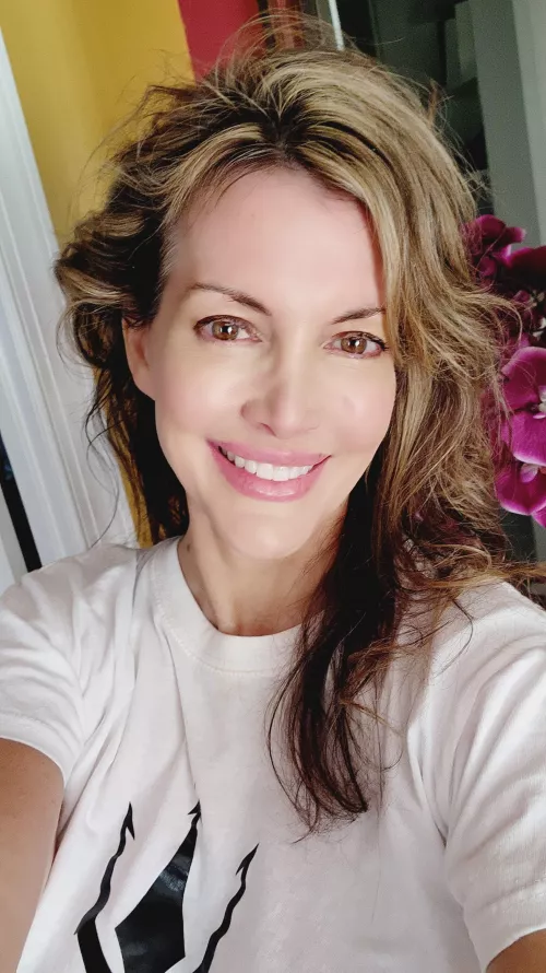 A Monday morning selfie...just for you