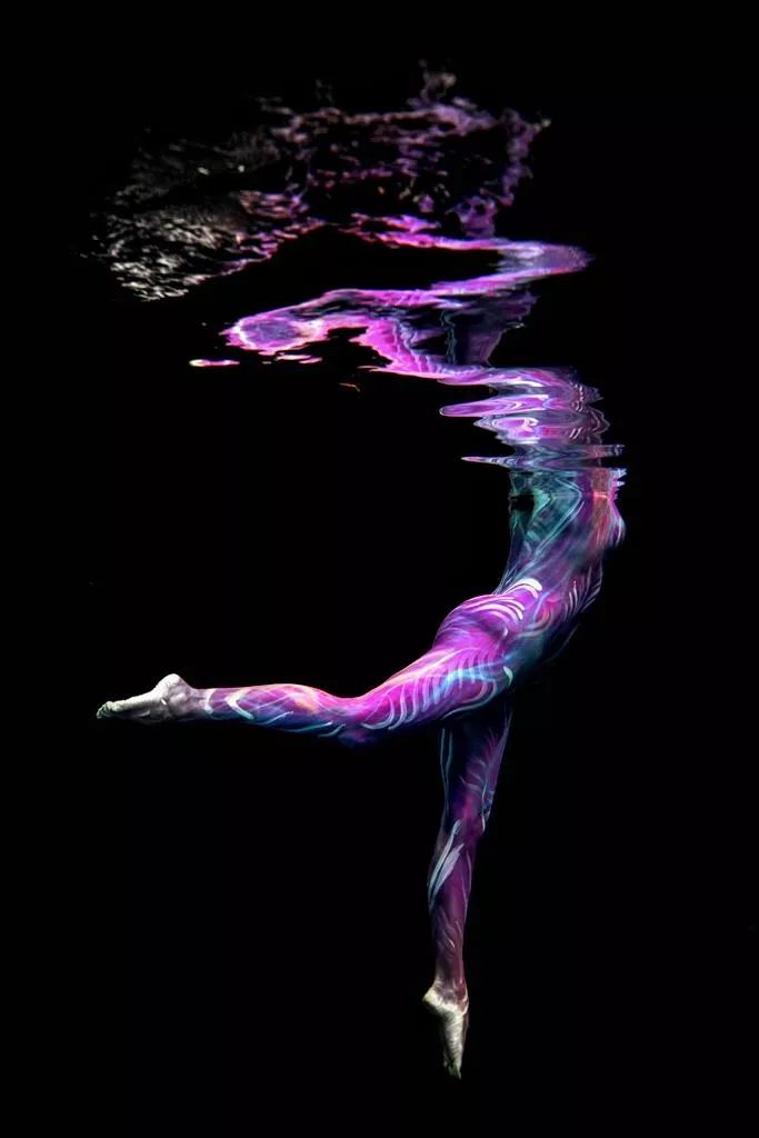 Abyss - Fleshandcolor