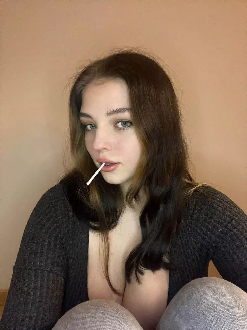 Classy chicks like lollipops