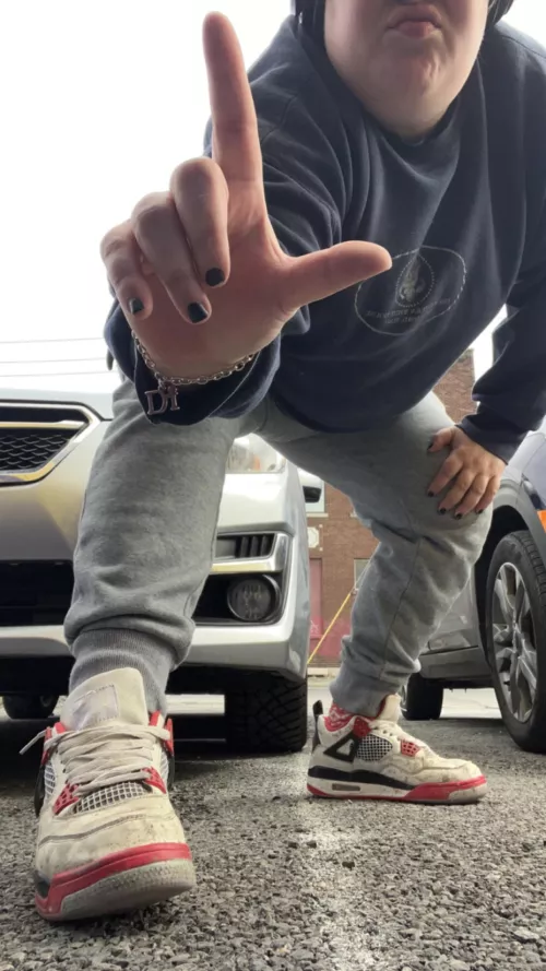 Get down and clean me shoes with that tongue. I want these lookin brand new Loser!!!