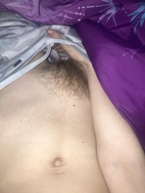 Give me a reason to take off my clothes 🙈