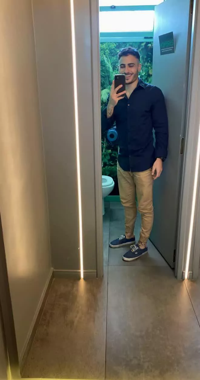 Hi brothers, wish you a nice Monday Hi brothers, wish you a nice Monday