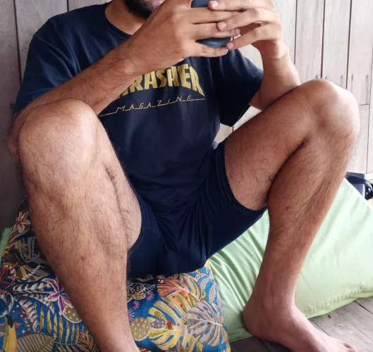 I am fascinated by cuya who adore me and admire my bulge