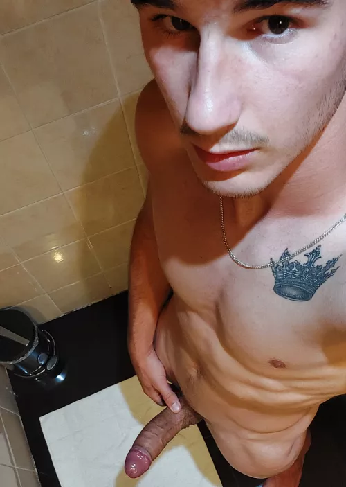 I like being looked at