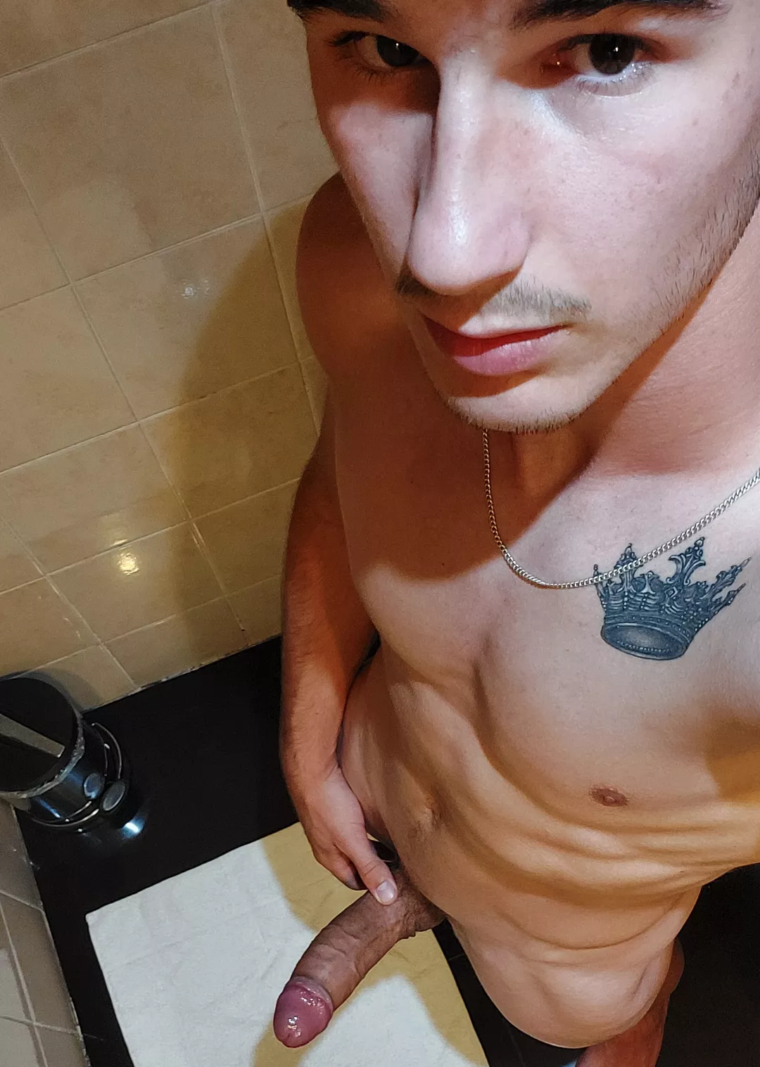 I like being looked at