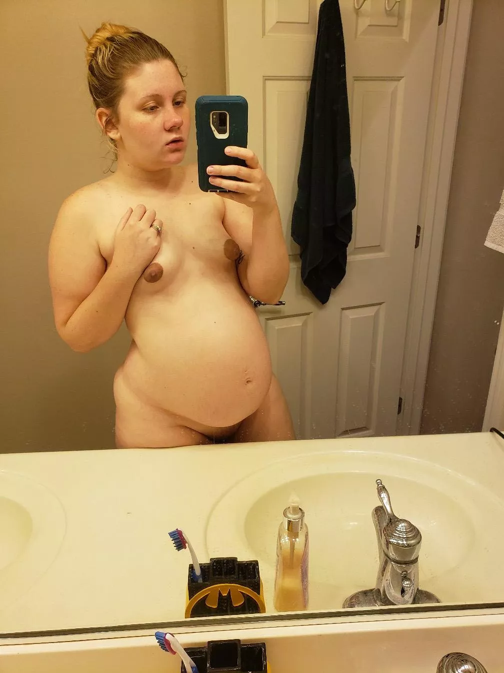 I love my pregnant body