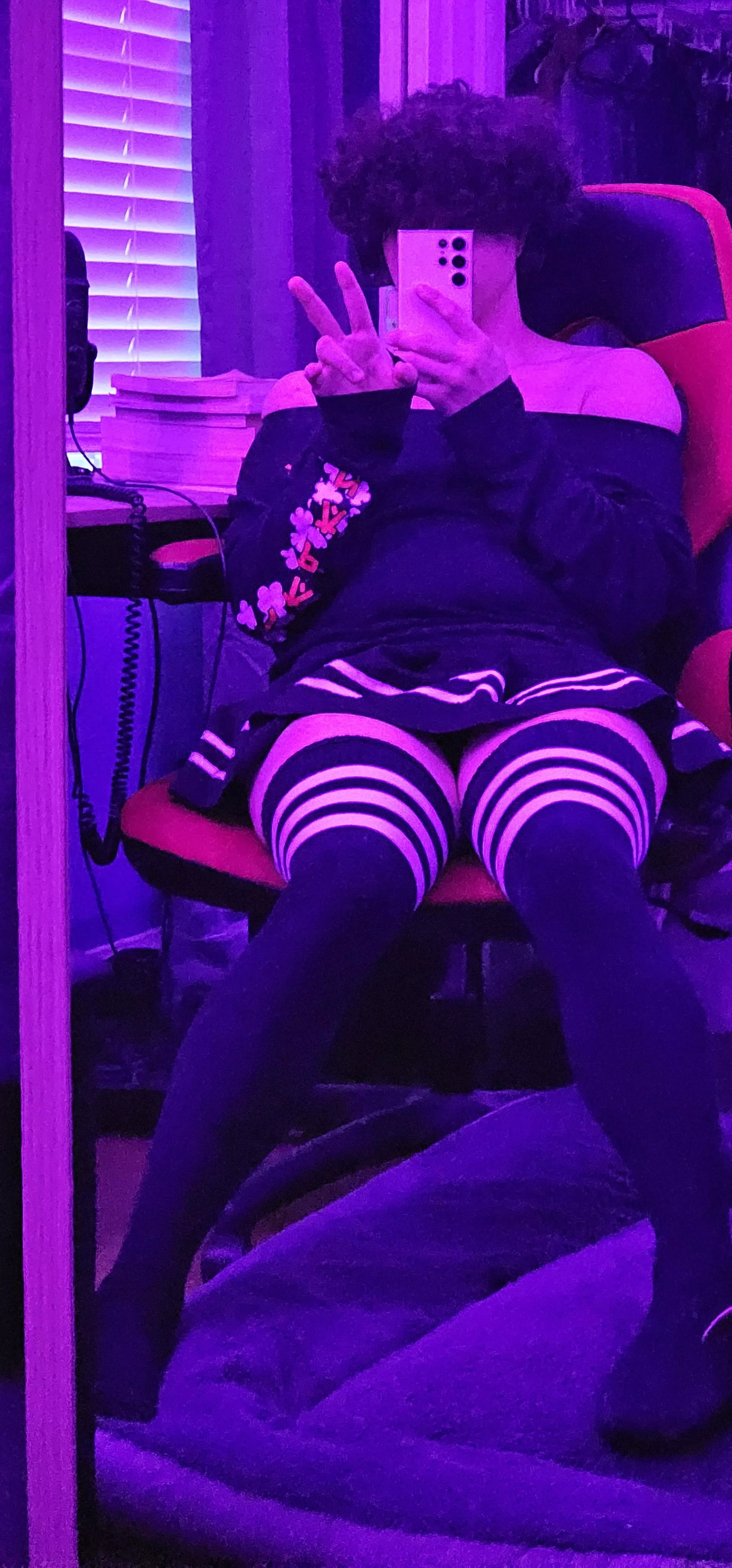 I love my thigh highs ;3