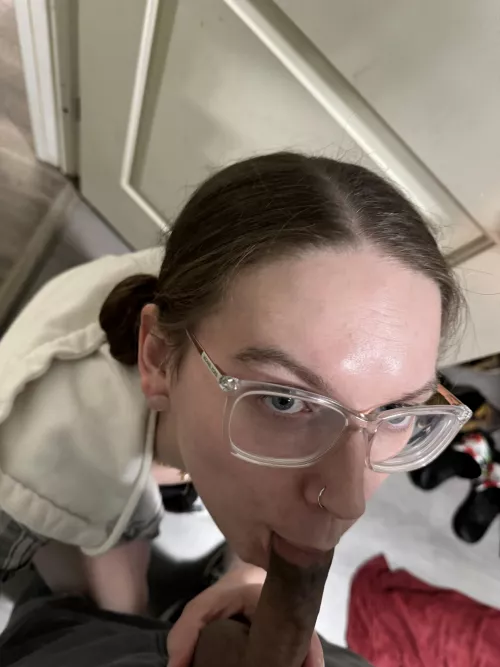 I love sucking dick so much 