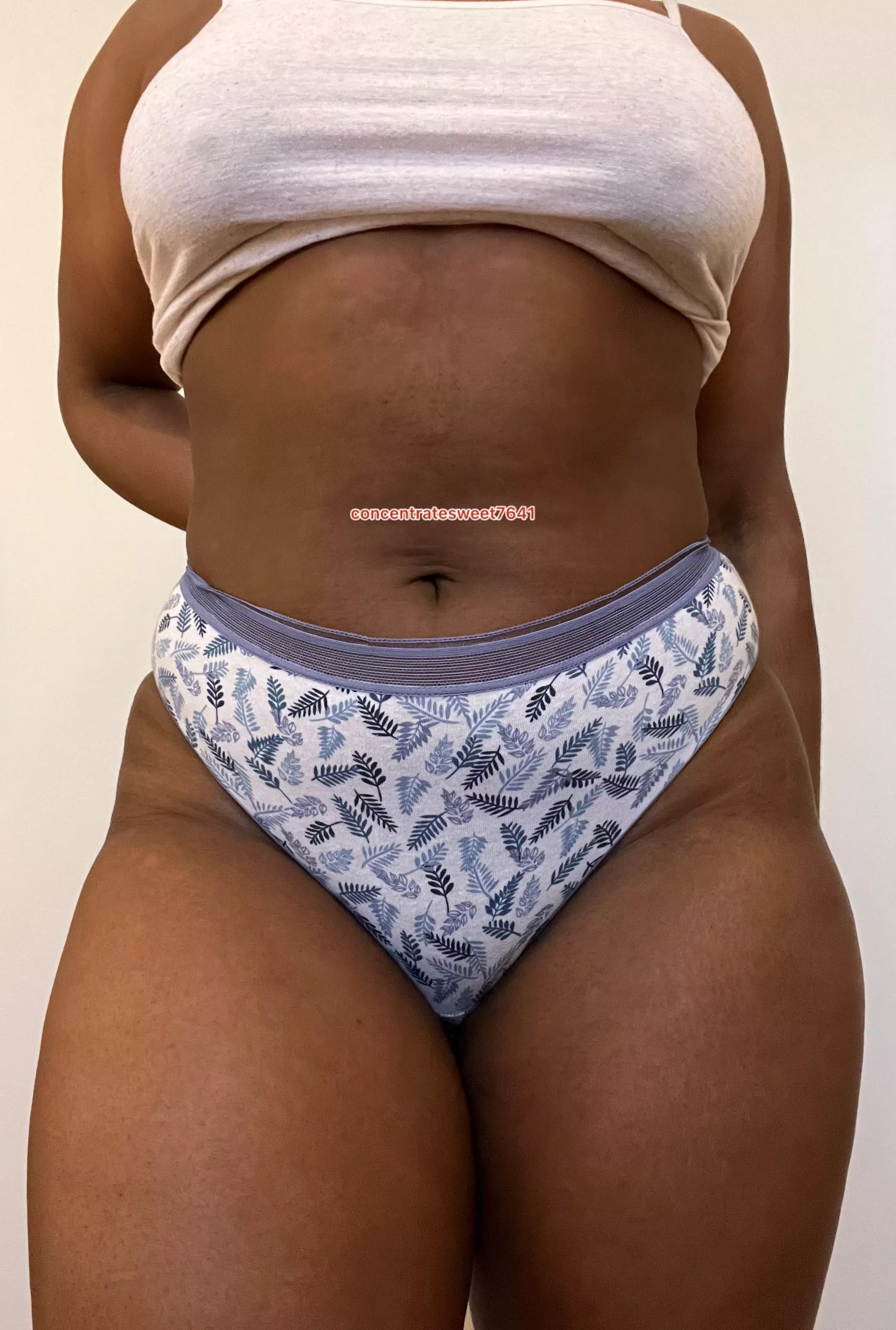 I need kisses on my tummy please 