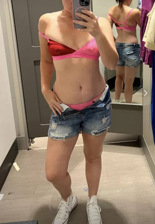 I think I like these shorts. Do you. 