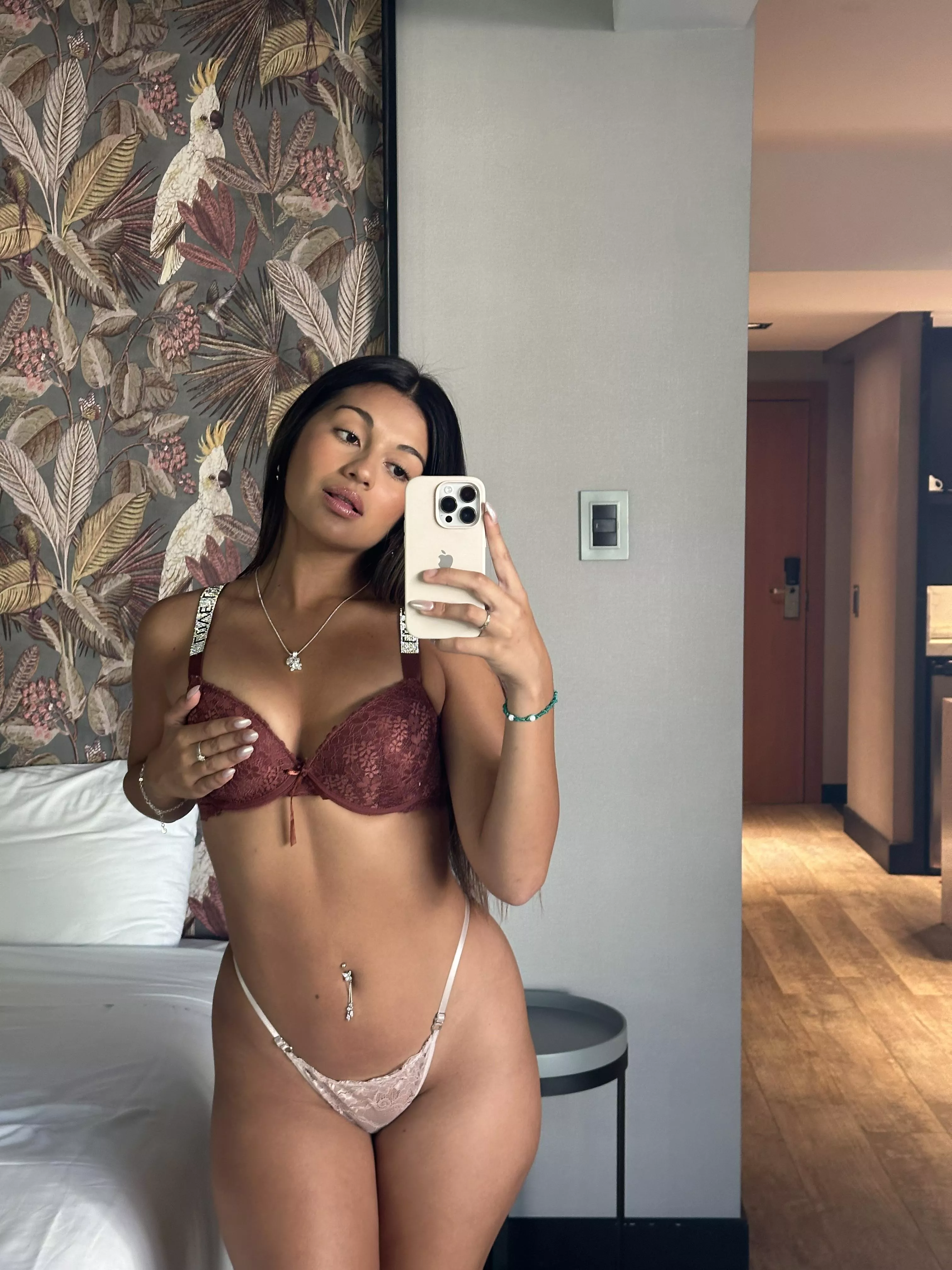 I wonder how it would feel if someone licked ice cream from my body